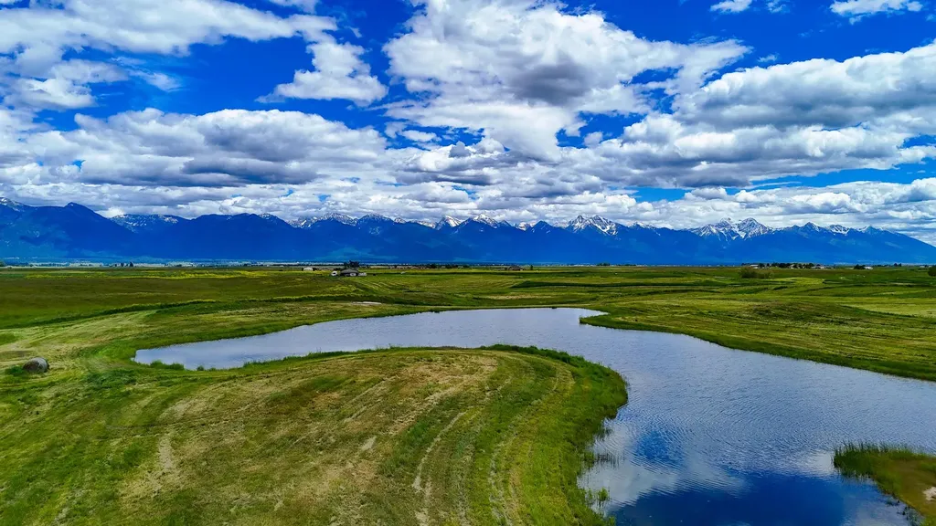 40800 Stinger Road Ronan MT 59864