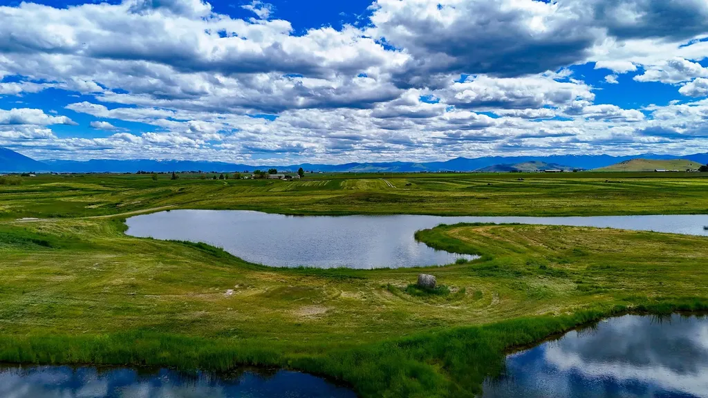 40800 Stinger Road Ronan MT 59864