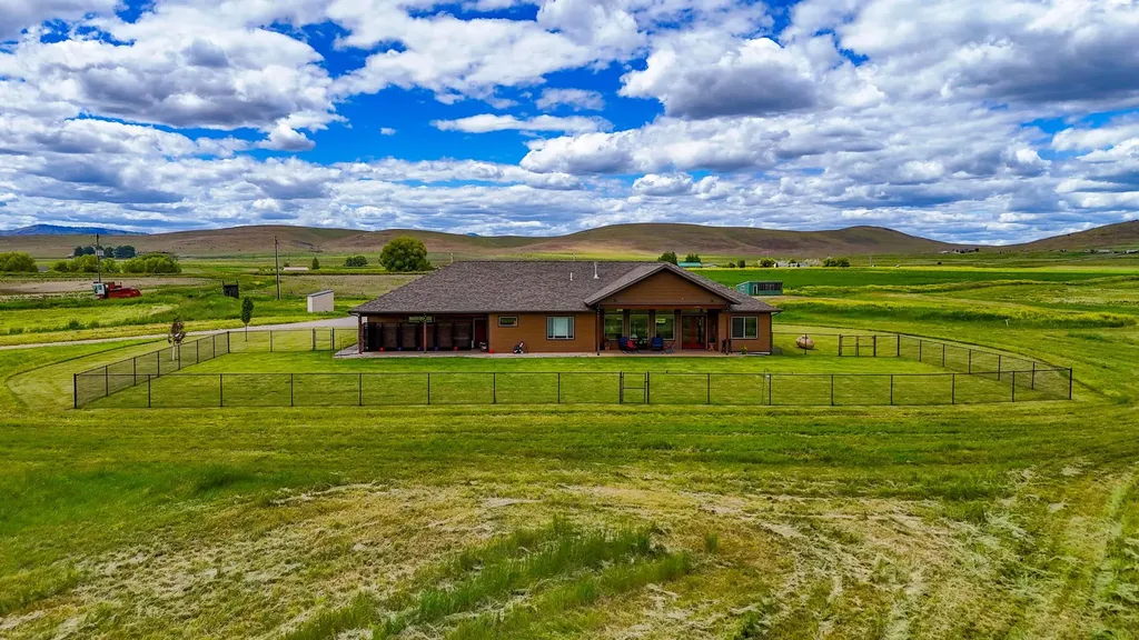 40800 Stinger Road Ronan MT 59864