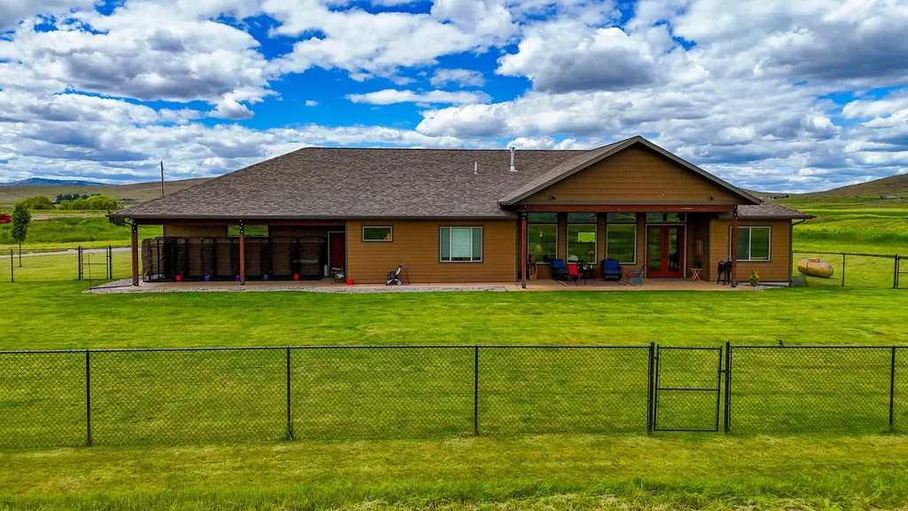 40800 Stinger Road Ronan MT 59864
