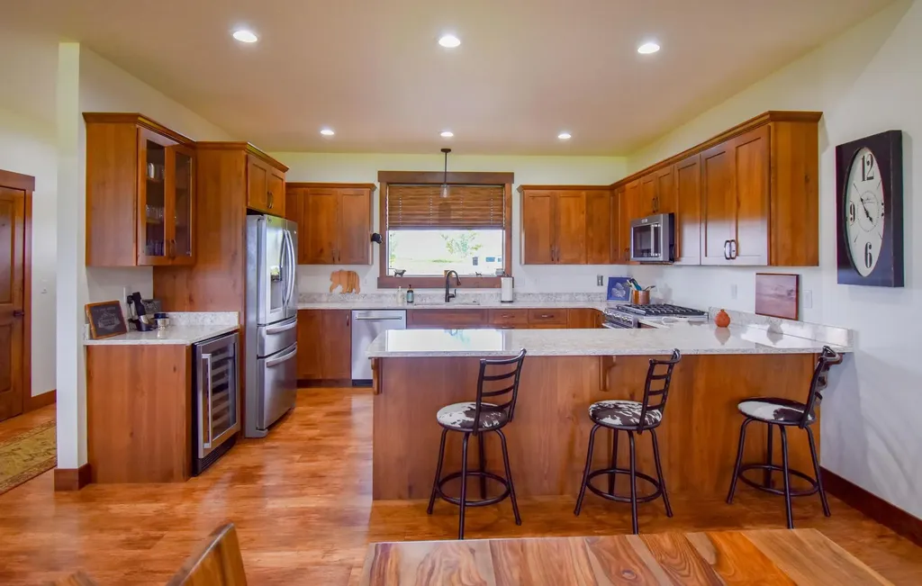 40800 Stinger Road Ronan MT 59864