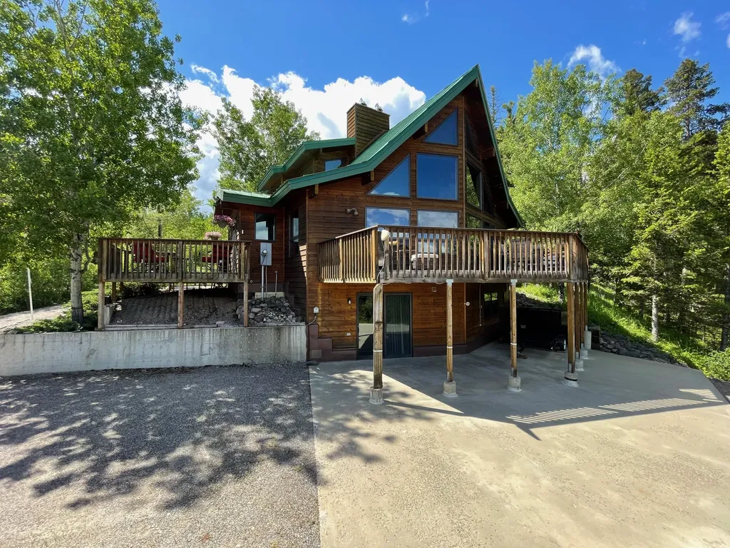 1623 Herrin Lake Road Lincoln MT 59639