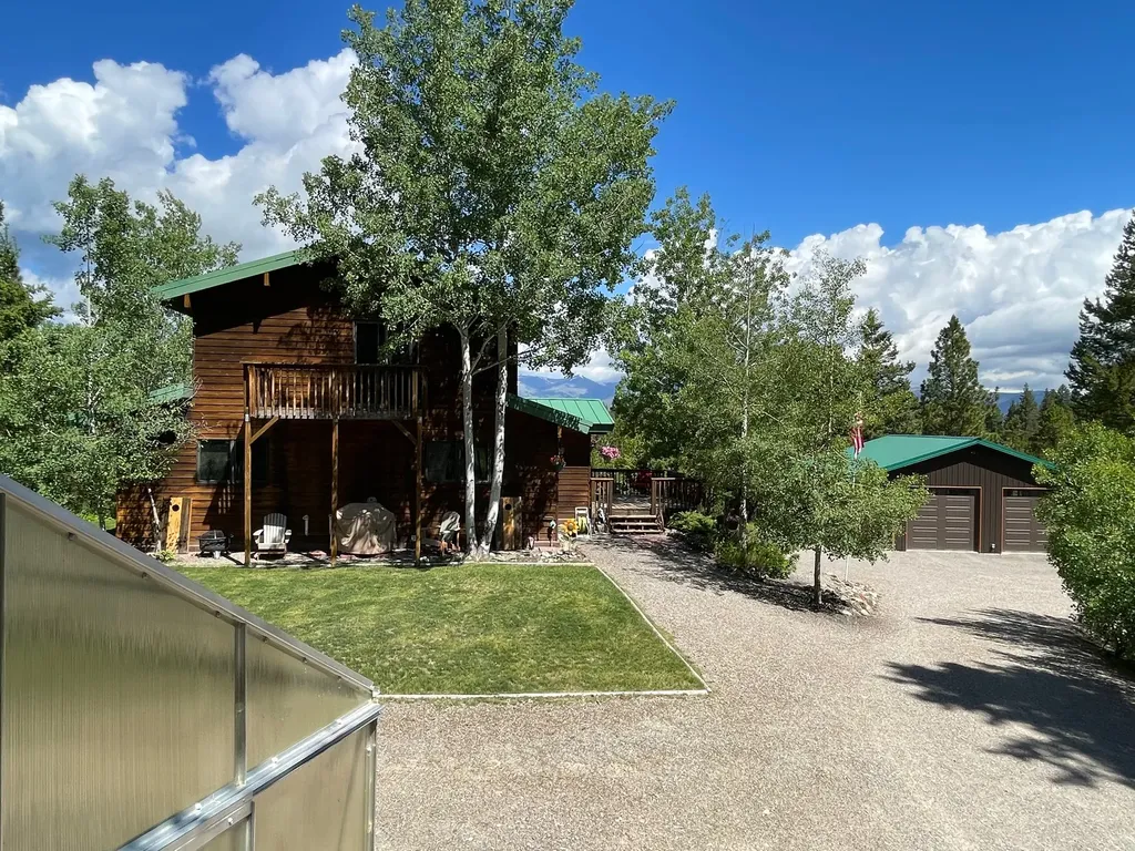 1623 Herrin Lake Road Lincoln MT 59639