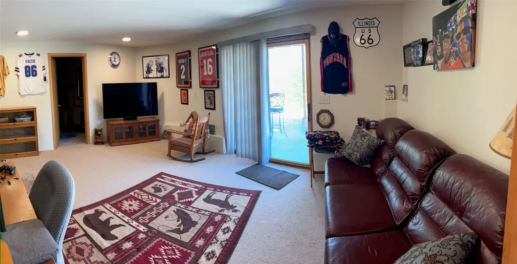 1623 Herrin Lake Road Lincoln MT 59639