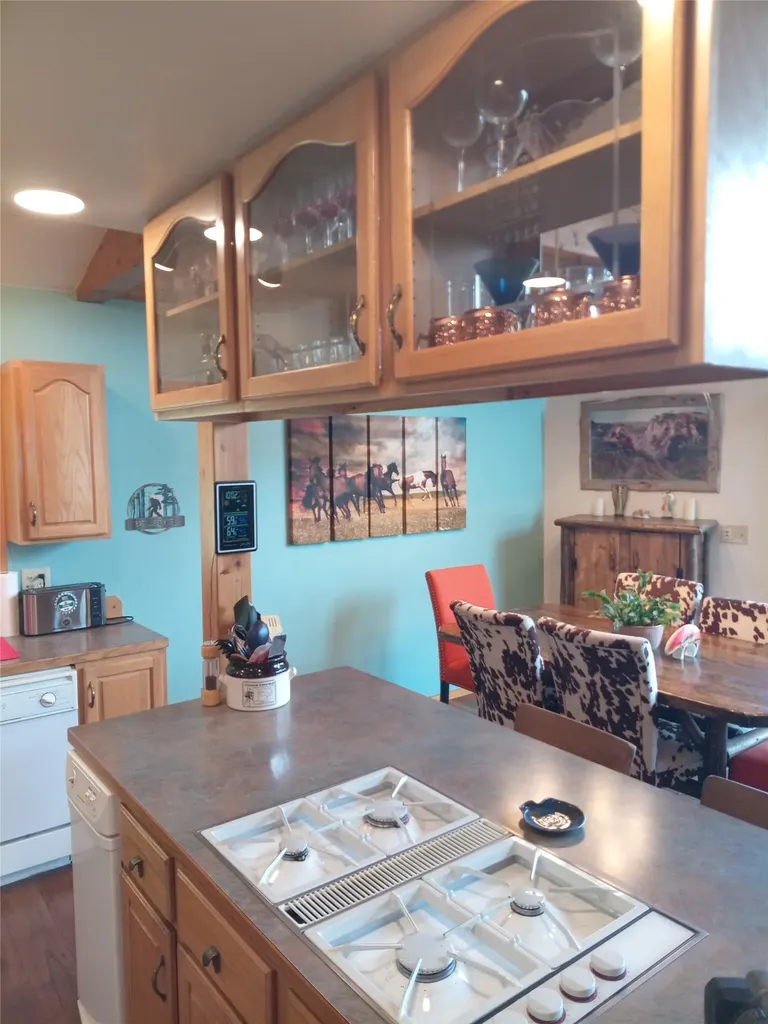 1623 Herrin Lake Road Lincoln MT 59639