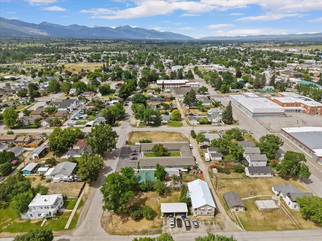 616 Madison Street Hamilton MT 59840