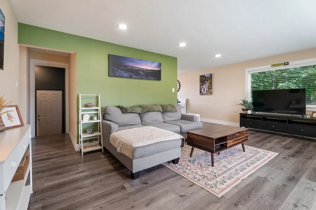 1318 Peosta Avenue Helena MT 59601