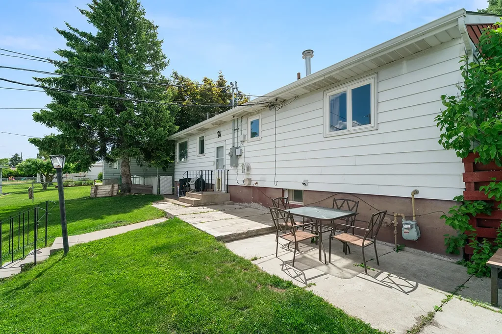 1318 Peosta Avenue Helena MT 59601