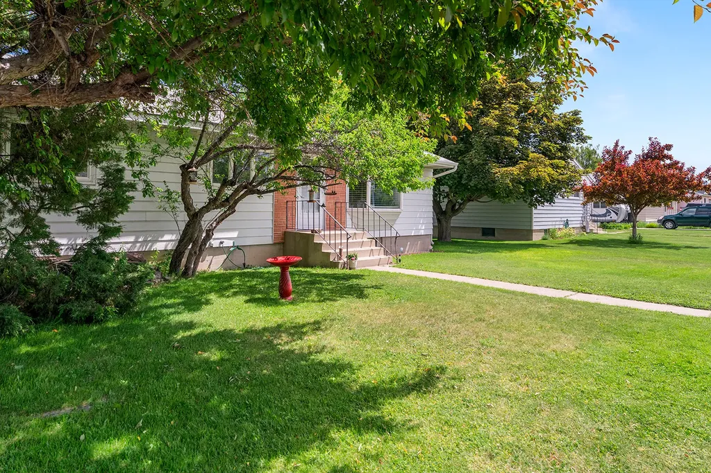 1318 Peosta Avenue Helena MT 59601