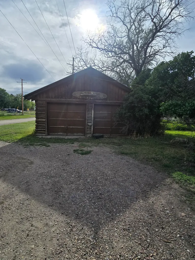 2224 9a Street S Great Falls MT 59405
