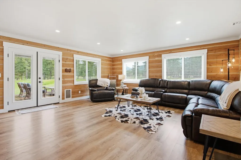 550 & 552 Browns Meadow Road Kila MT 59920