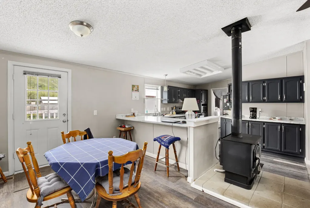 124 Broadway Avenue E Highwood MT 59450