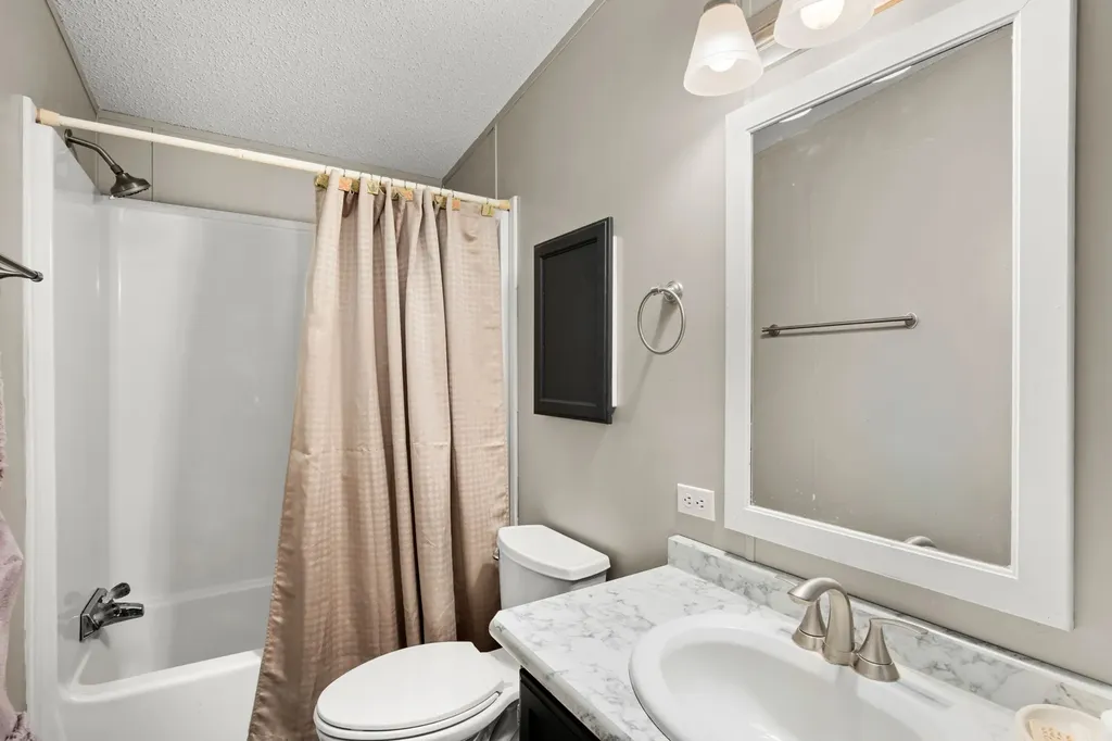 124 Broadway Avenue E Highwood MT 59450