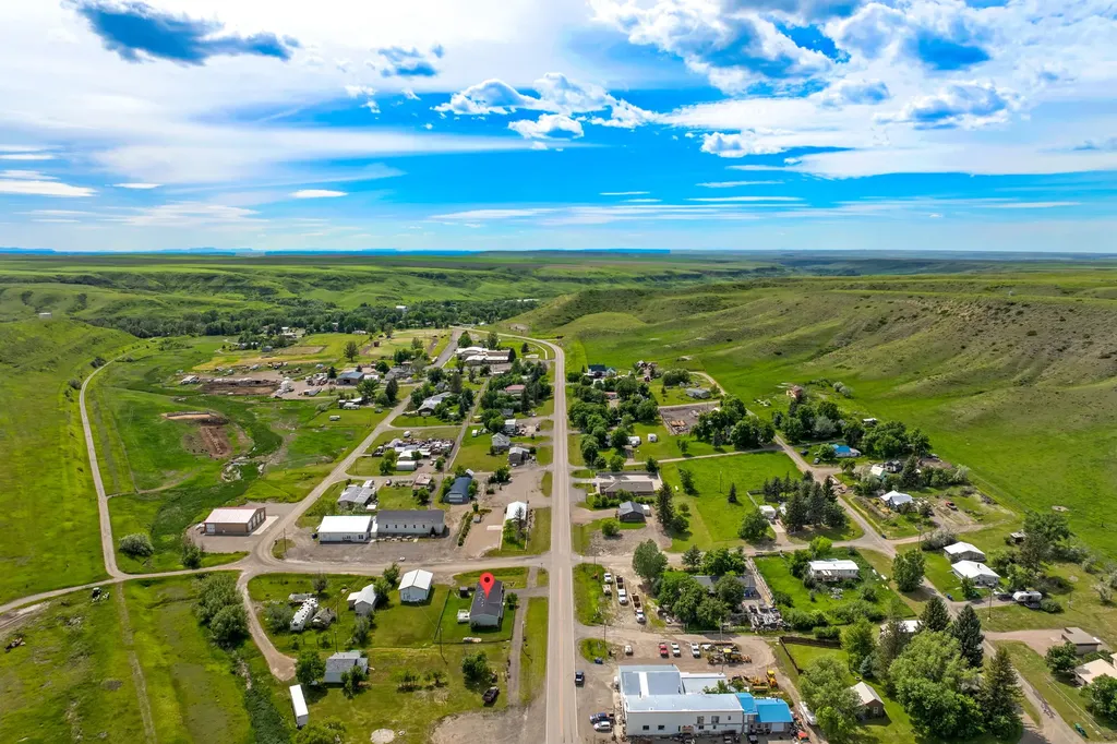 124 Broadway Avenue E Highwood MT 59450