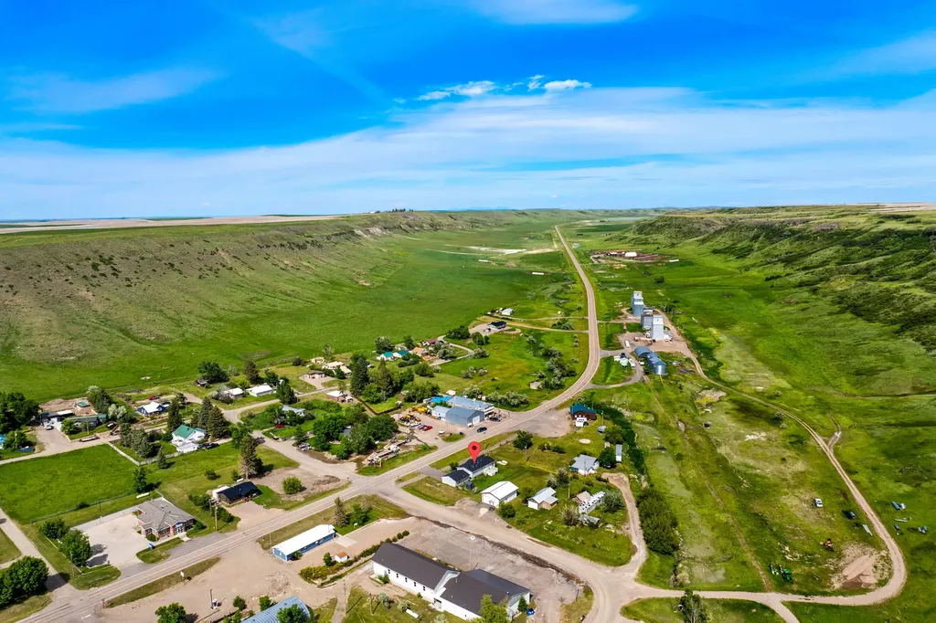 124 Broadway Avenue E Highwood MT 59450