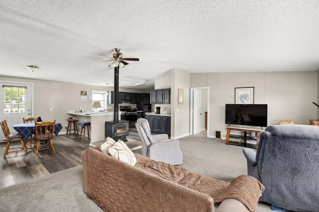 124 Broadway Avenue E Highwood MT 59450