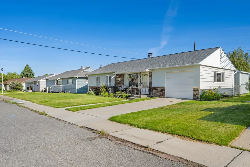 2205 North Drive Butte MT 59701