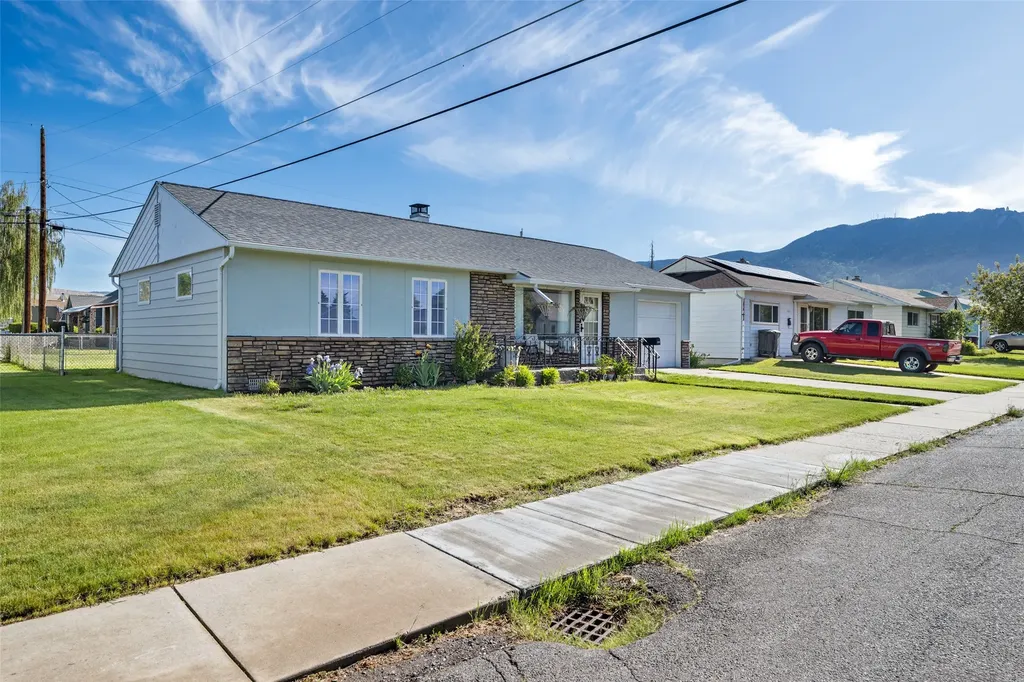 2205 North Drive Butte MT 59701