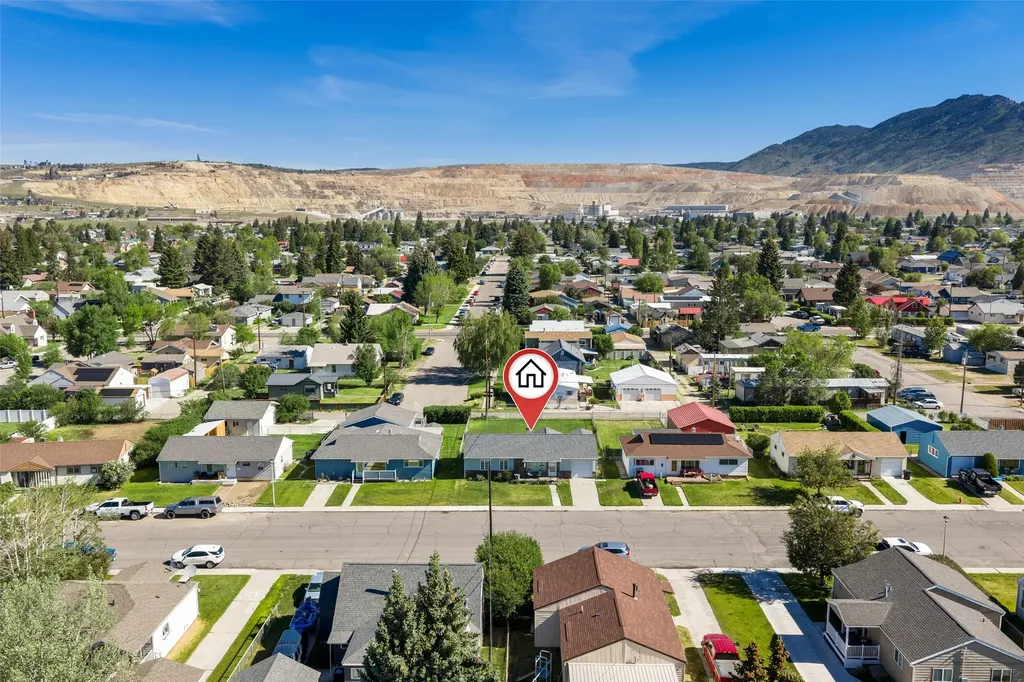 2205 North Drive Butte MT 59701