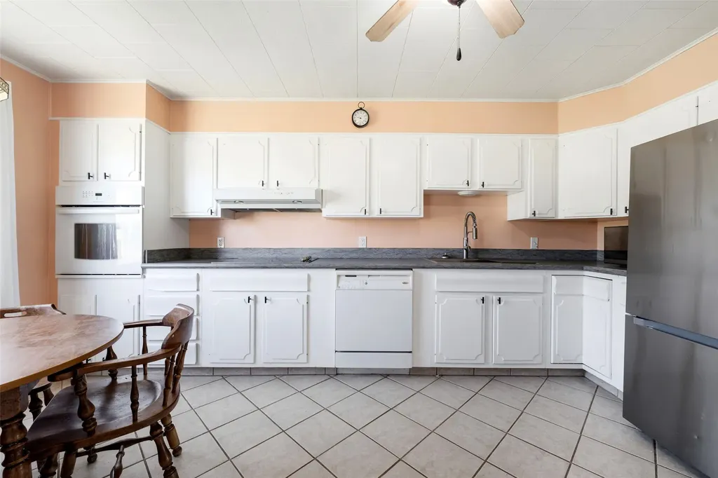 2205 North Drive Butte MT 59701
