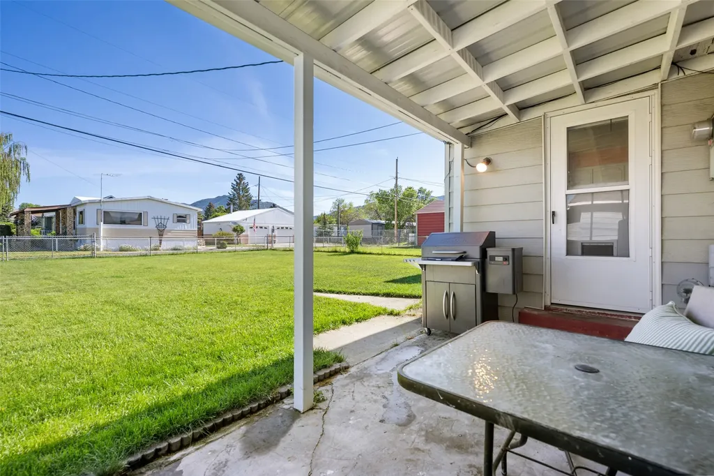 2205 North Drive Butte MT 59701