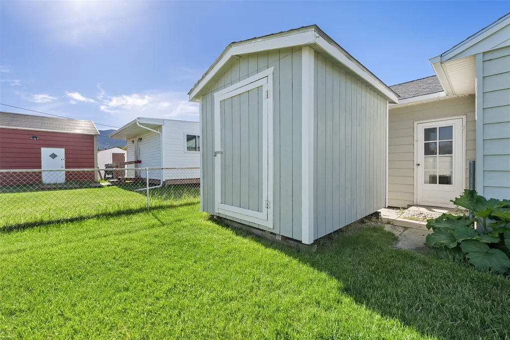 2205 North Drive Butte MT 59701