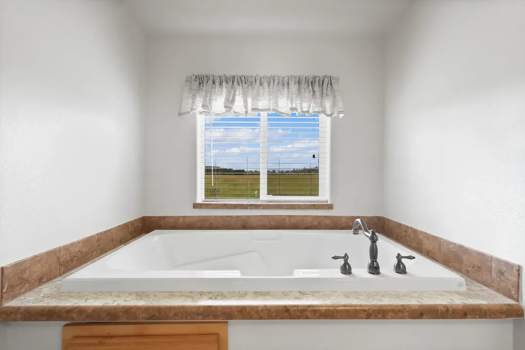 39943 Mountain View Road Polson MT 59860