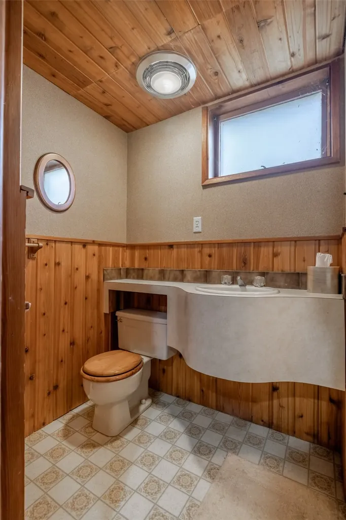 1503 Hauser Boulevard Helena MT 59601