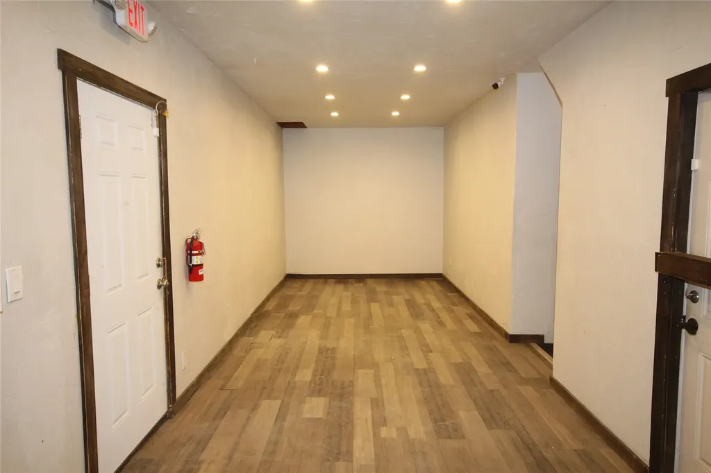 1533 Mt Highway 35 Kalispell MT 59901