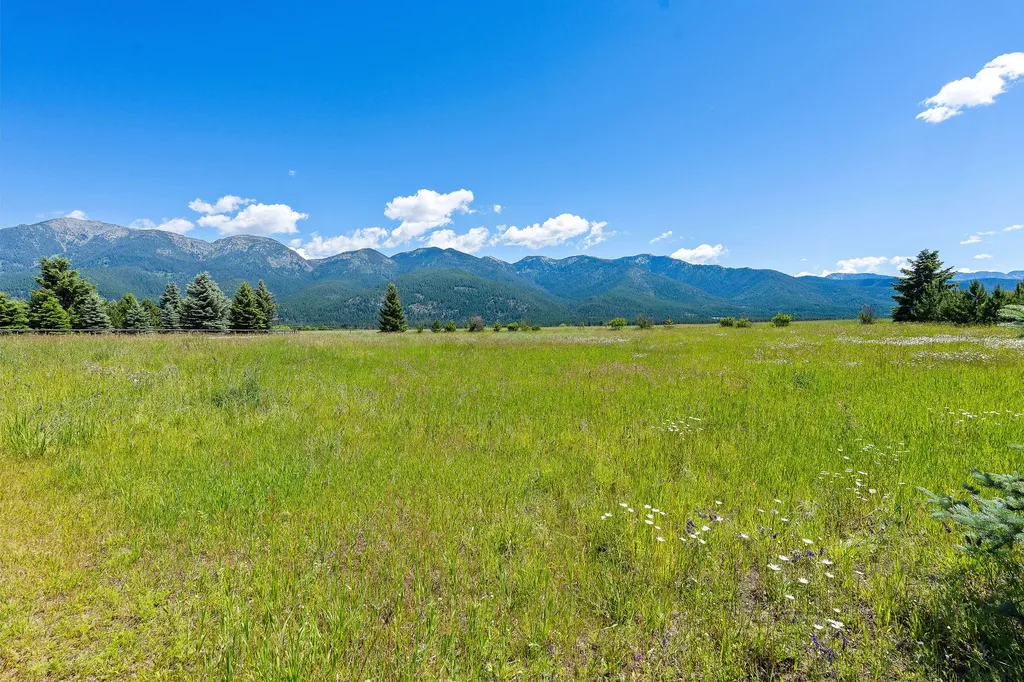 44 Playa Grande Road Kalispell MT 59901