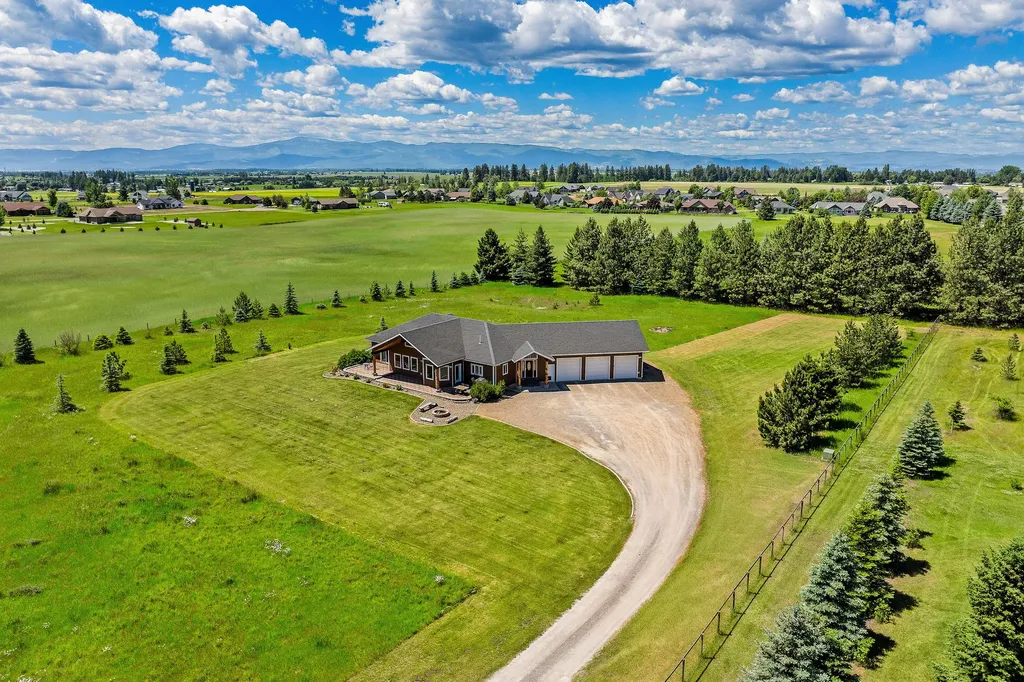 44 Playa Grande Road Kalispell MT 59901