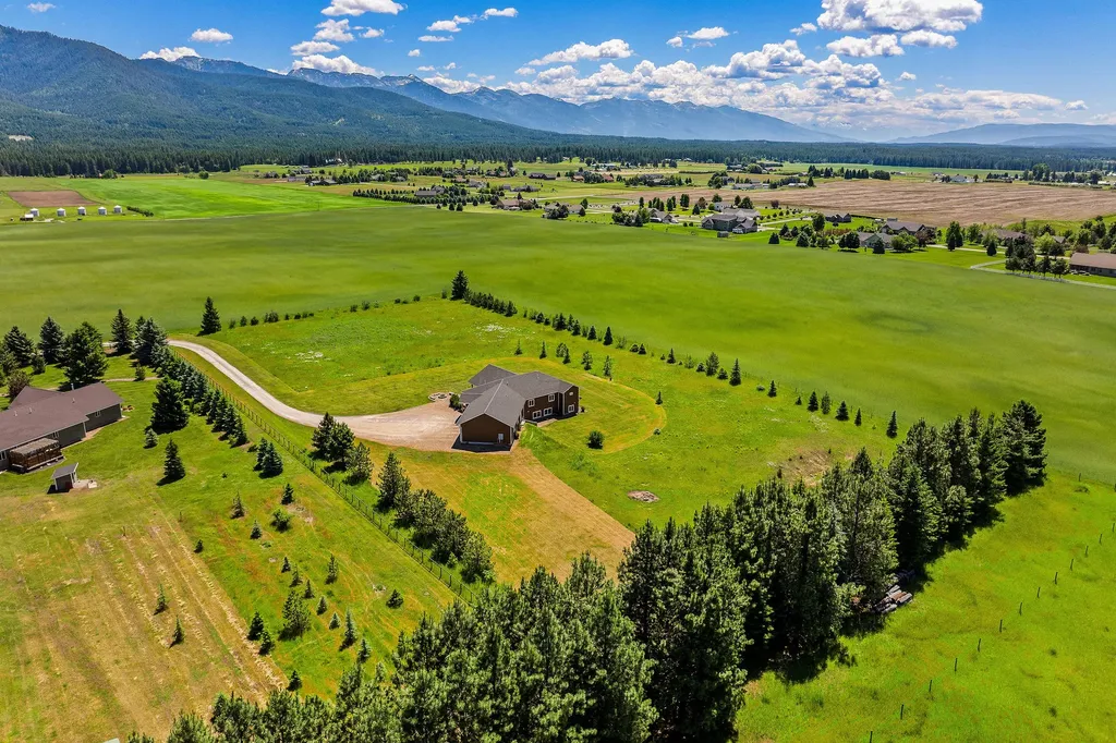44 Playa Grande Road Kalispell MT 59901