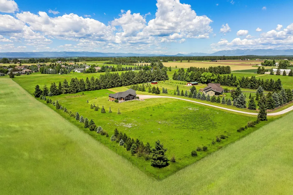 44 Playa Grande Road Kalispell MT 59901