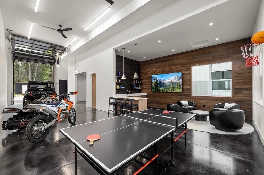 262 Canopy Trail Whitefish MT 59937