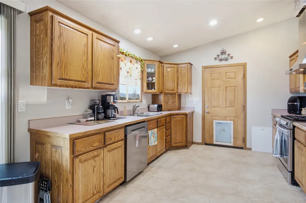 116 Mountain View Drive Victor MT 59875