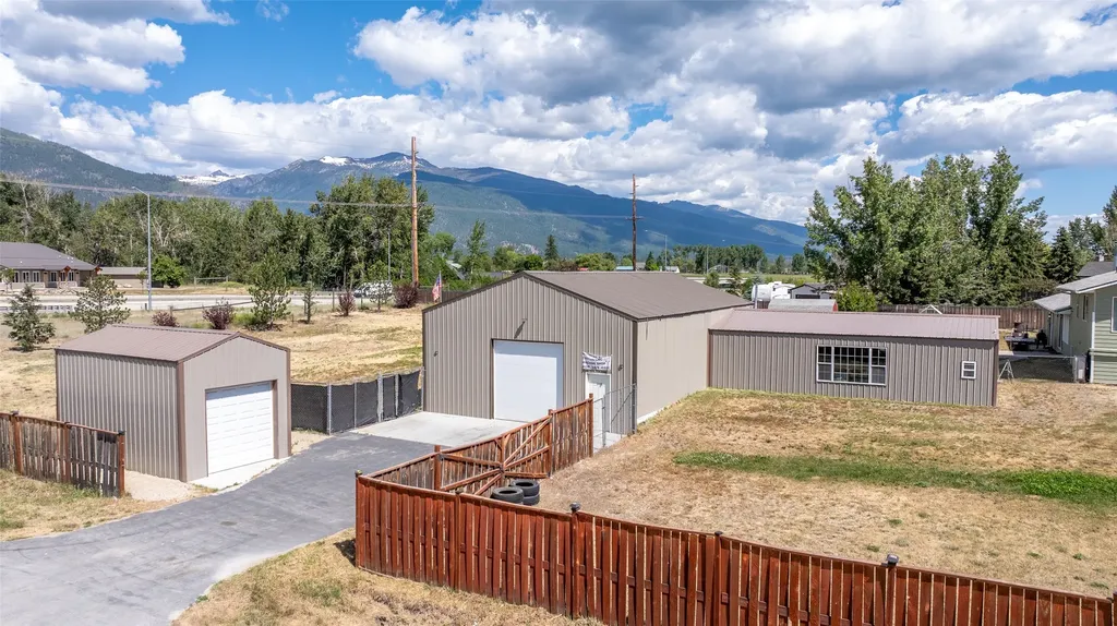 116 Mountain View Drive Victor MT 59875