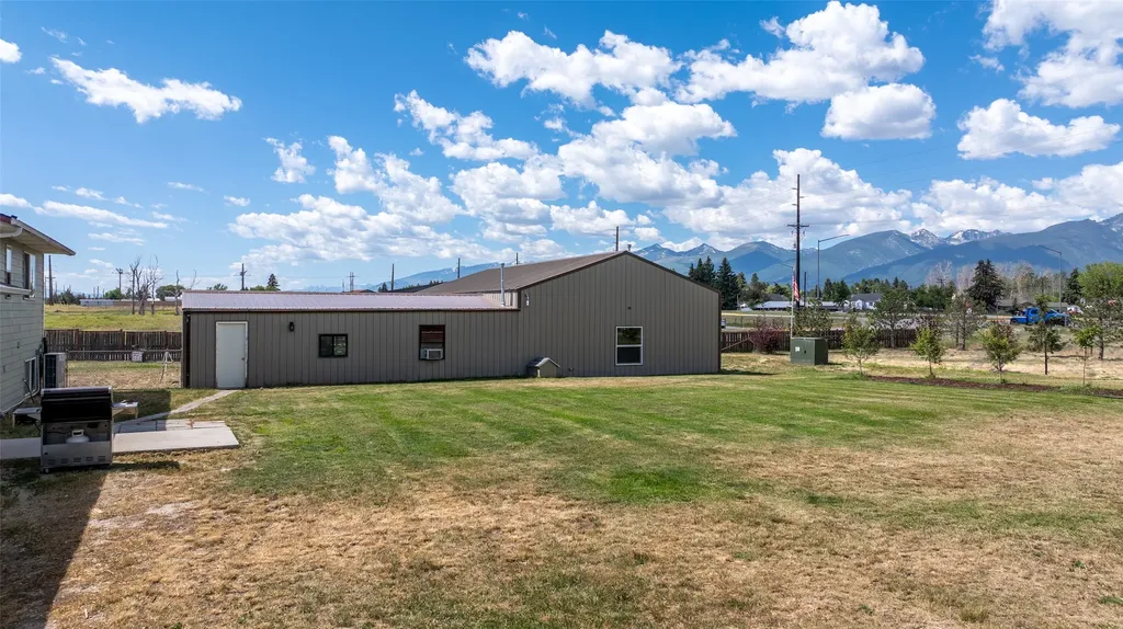 116 Mountain View Drive Victor MT 59875
