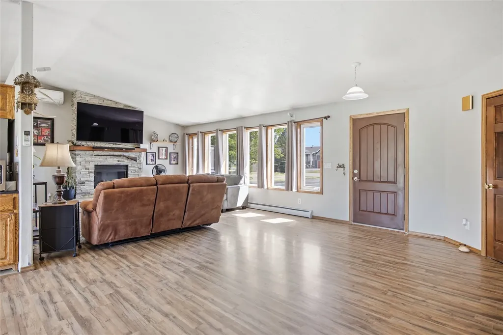 116 Mountain View Drive Victor MT 59875