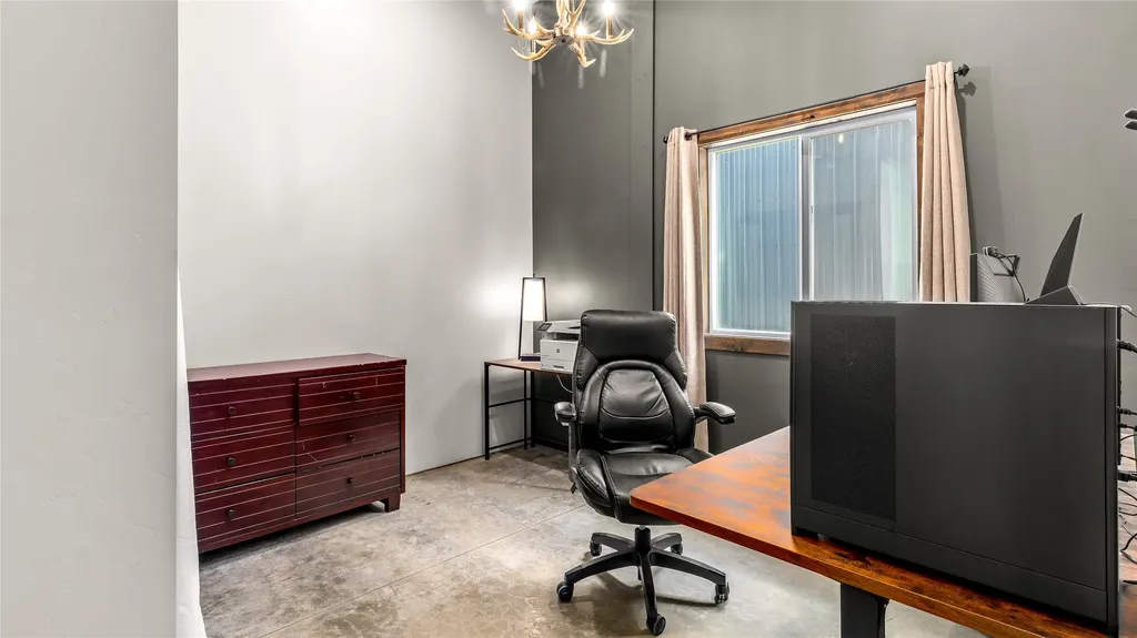 184 Longrider Lane Lakeside MT 59922