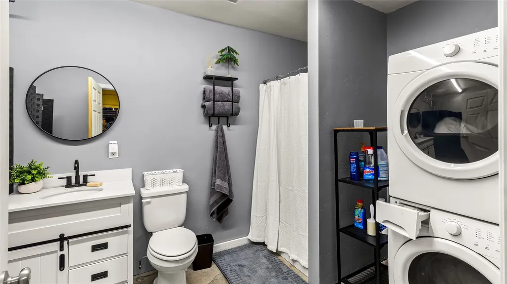 184 Longrider Lane Lakeside MT 59922