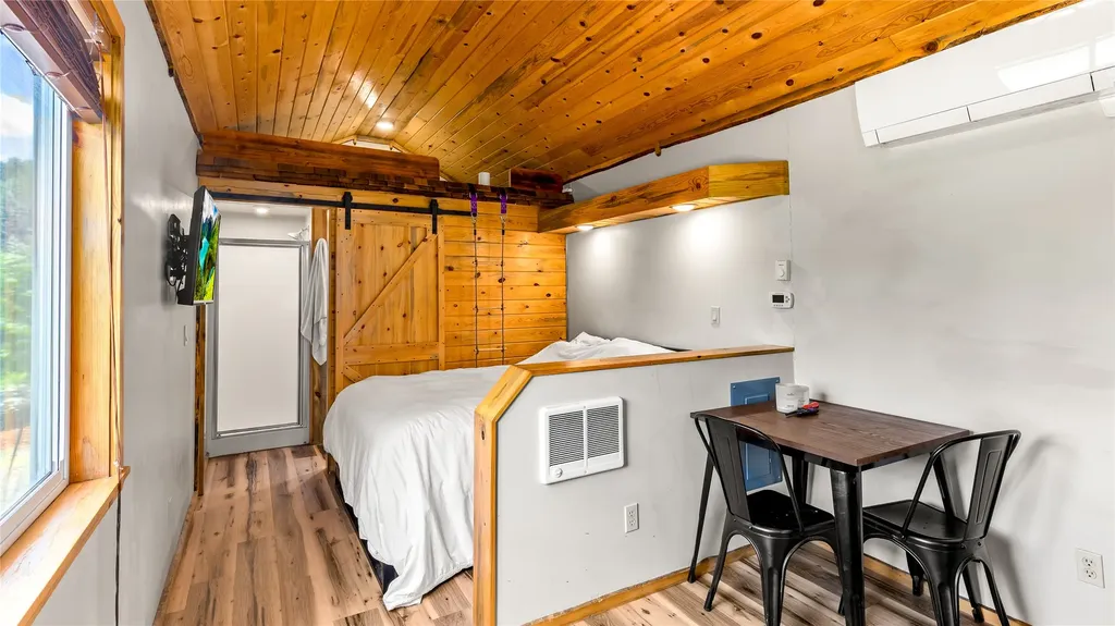 184 Longrider Lane Lakeside MT 59922