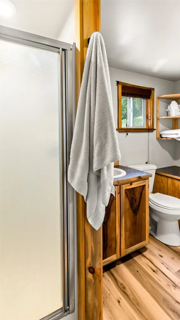 184 Longrider Lane Lakeside MT 59922