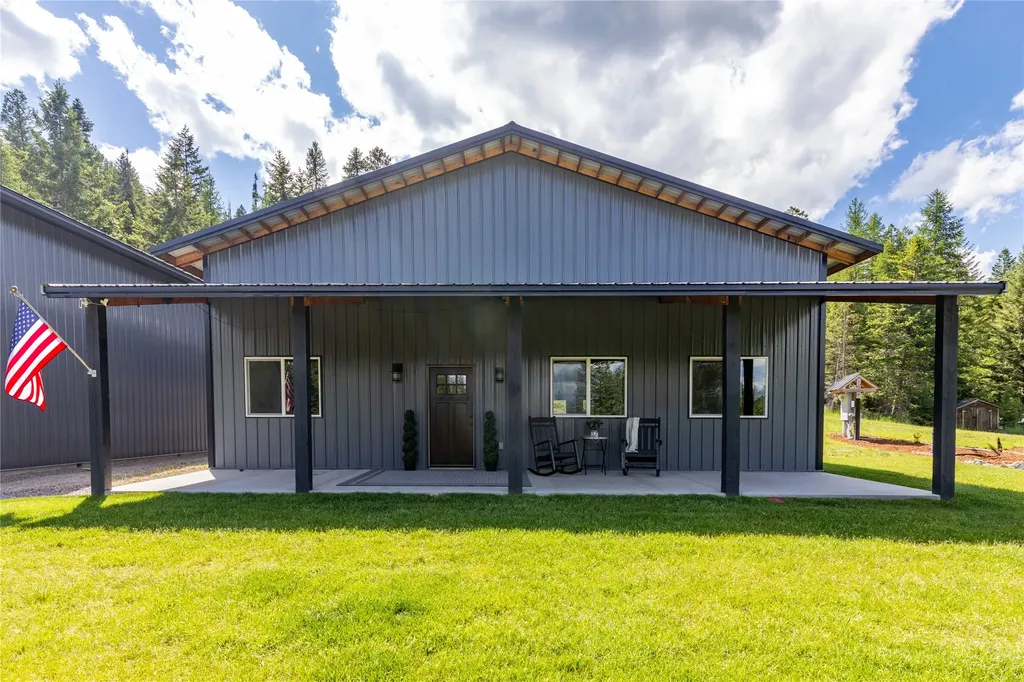184 Longrider Lane Lakeside MT 59922