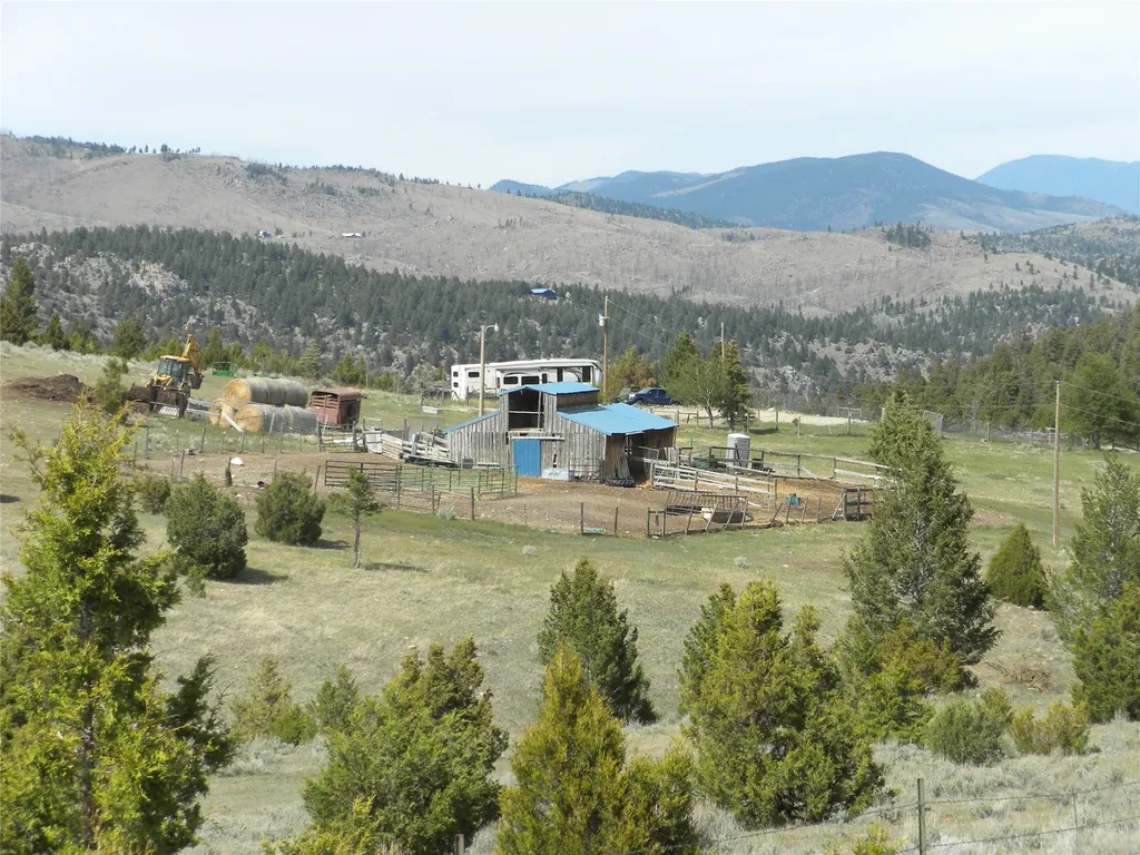49 Cedar Crest Road Whitehall MT 59759