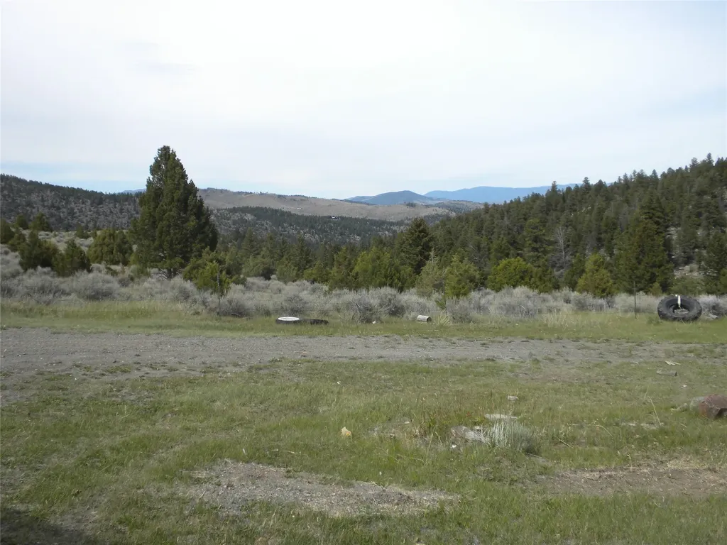 49 Cedar Crest Road Whitehall MT 59759