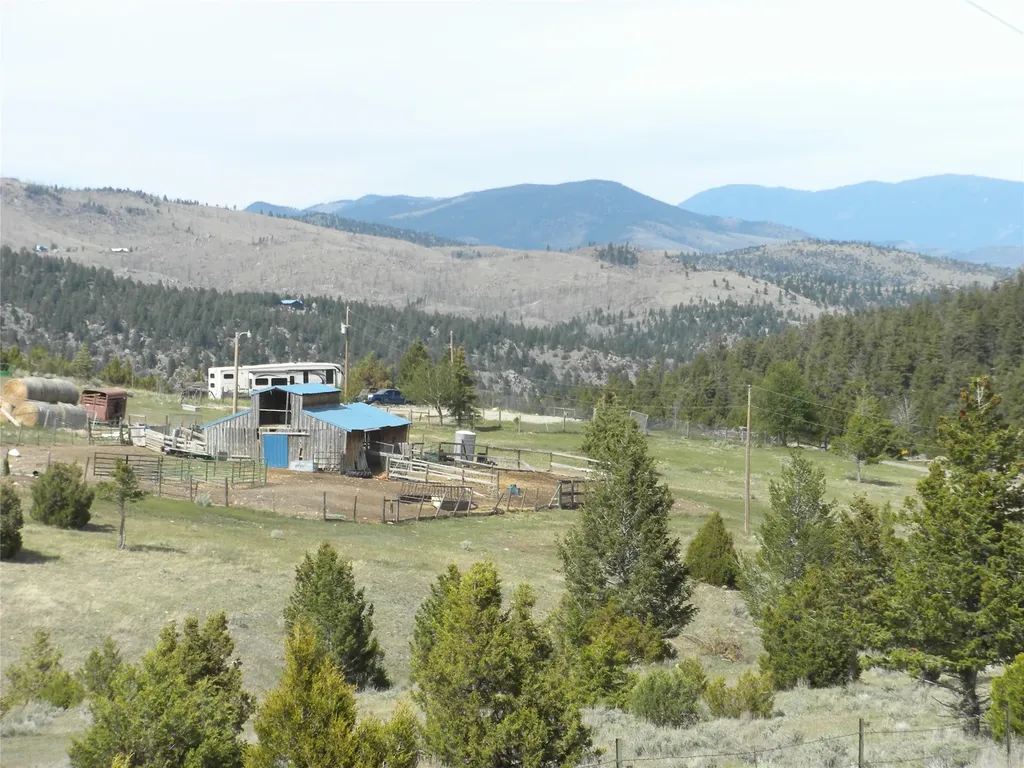 49 Cedar Crest Road Whitehall MT 59759