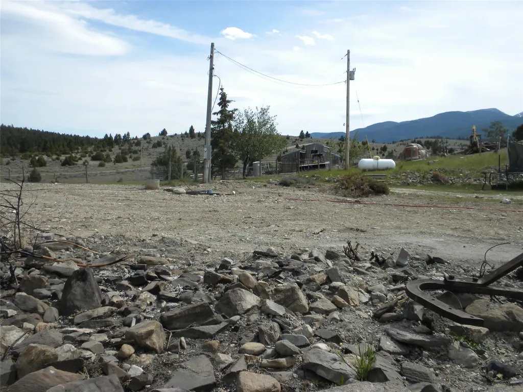 49 Cedar Crest Road Whitehall MT 59759