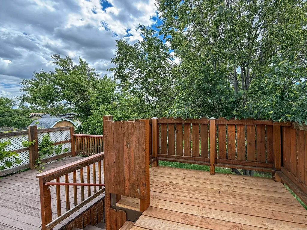 968 Avenue D NW Great Falls MT 59404