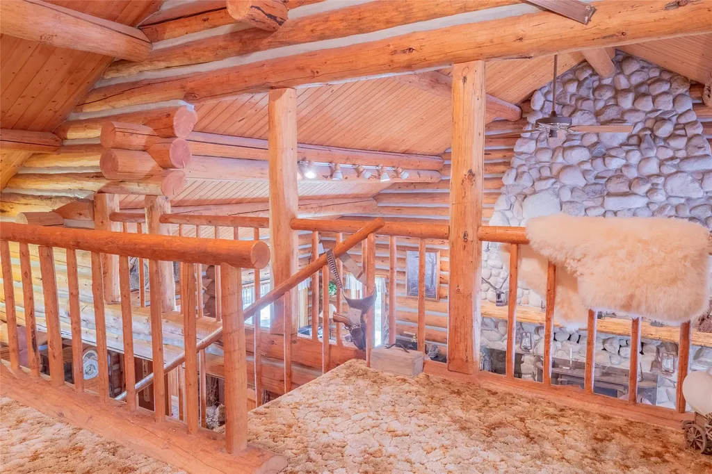 2133 Lost Horse Trail Hamilton MT 59840
