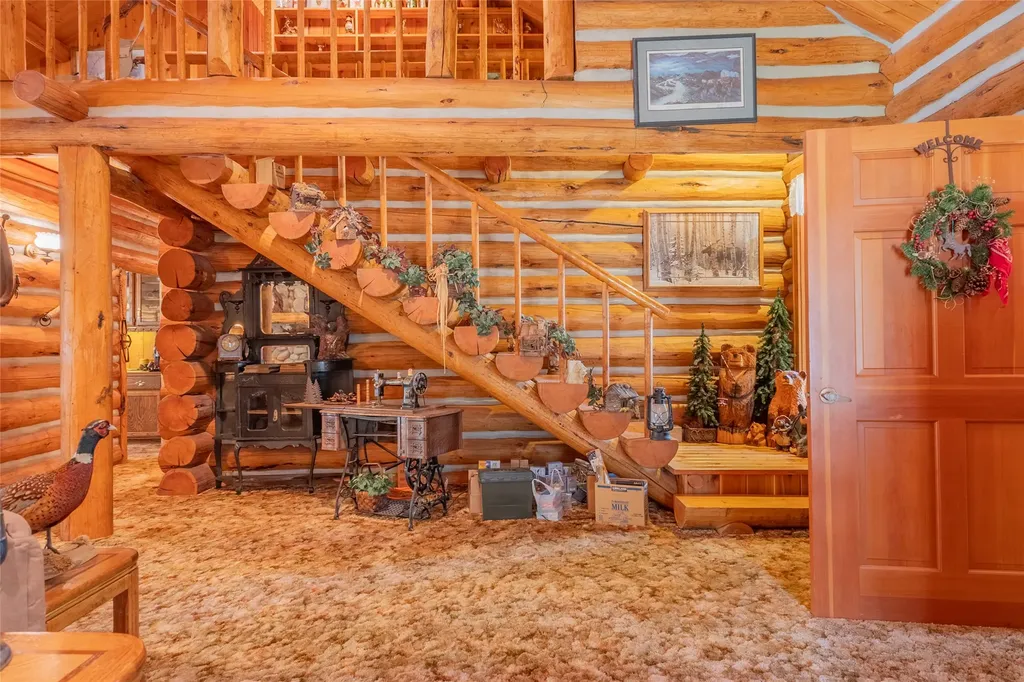 2133 Lost Horse Trail Hamilton MT 59840